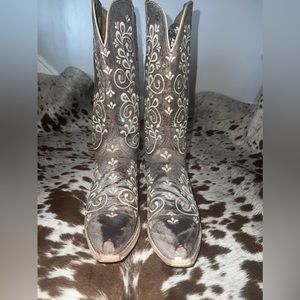 Ferrini Cowgirl Boots Brown with Sparkle Lace Detail Pointed Square Toe